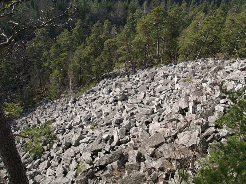 Čertova stěna: Das wilde Felsenmeer über der Moldau