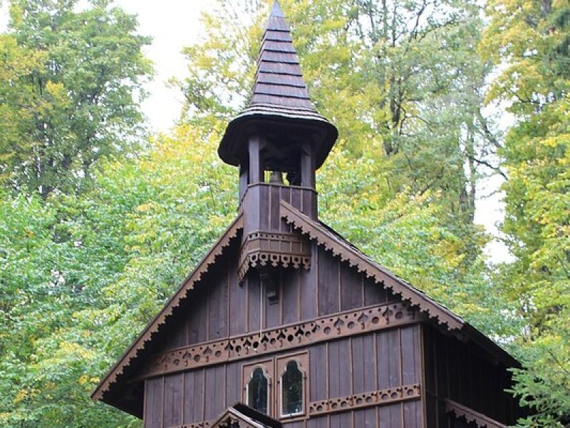Stožecká kaple: Waldwallfahrt zu einer der schönsten Kapellen im Böhmerwald