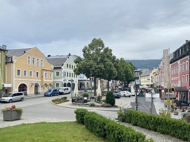 Aigen-Schlägl: Gemütlicher Marktbummel im Mühlviertel