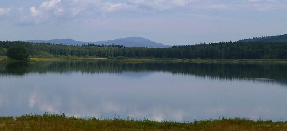 Strand von Radslav: ruhiger Badetag auf der Lipno-Halbinsel