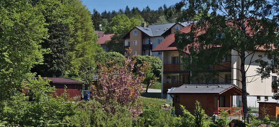 Adventure Golf Lipno: 18 abwechslungsreiche Bahnen im Garten