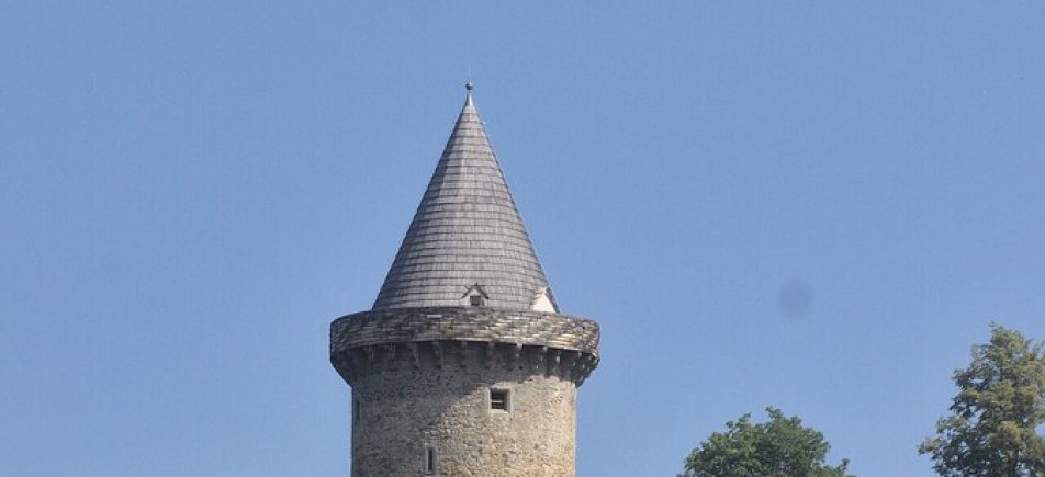 Jakobínka in Rožmberk: Mittelalterlicher Turm mit großer Aussicht