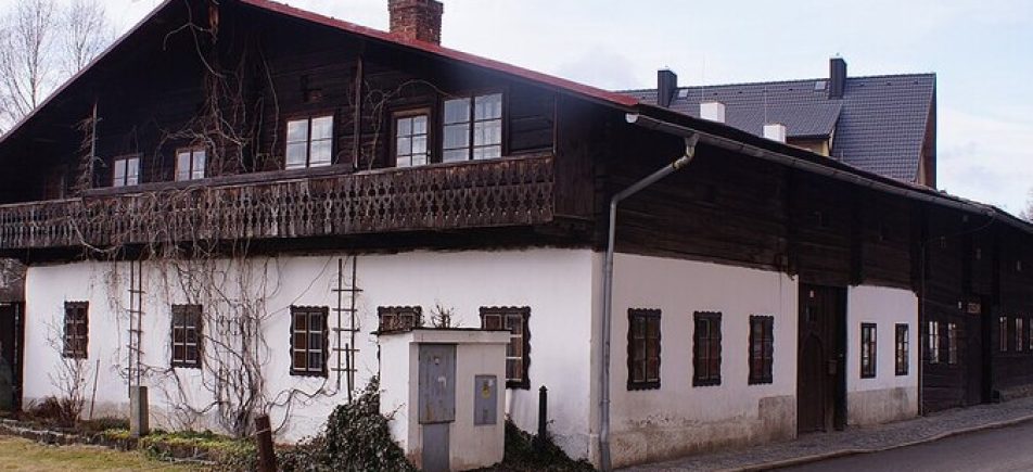 Volarské Museum: Böhmerwaldgeschichte in einem echten Alpenhaus
