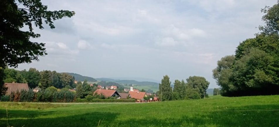 Hořice na Šumavě: Historischer Ortskern zwischen Lipno und Český Krumlov